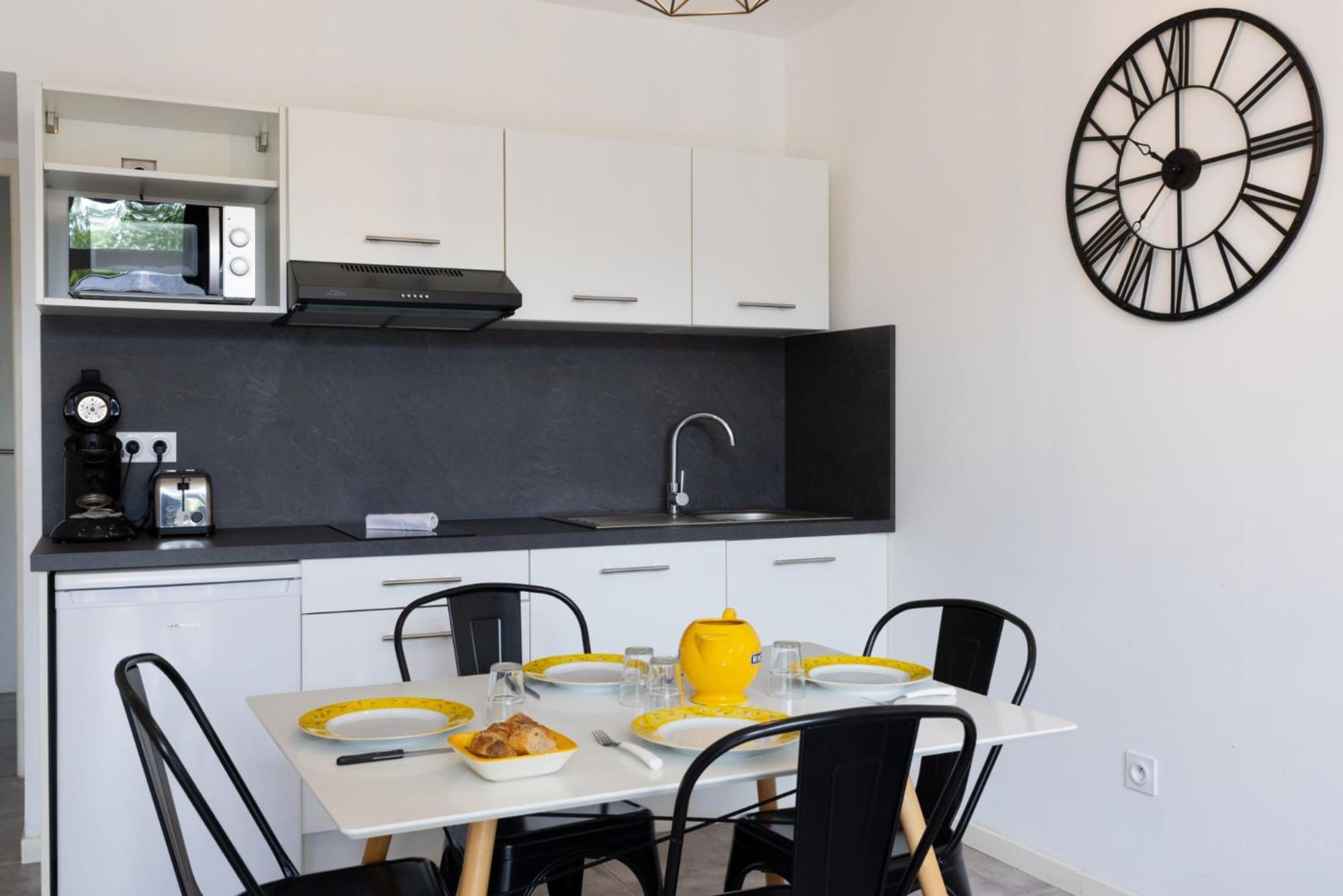 Appartement L'Atelier De La Cite - Parking Gratuit à Carcassonne Extérieur photo
